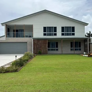 Holiday home Eureka At Burnettheads, Burnett Heads