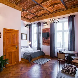 lovenovsky-apartments.krakowhotelspoland.com/